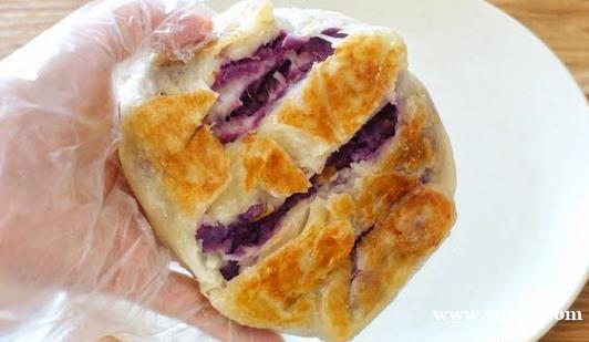 网红芝士紫薯饼做法，咬一口，绵绵拉丝，甜蜜到心 