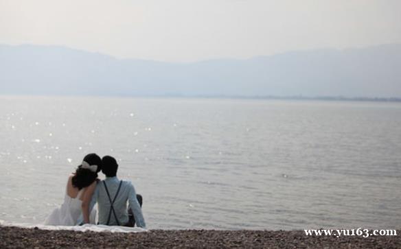 女生知道我喜欢她以后变得冷淡和疏远怎么办？