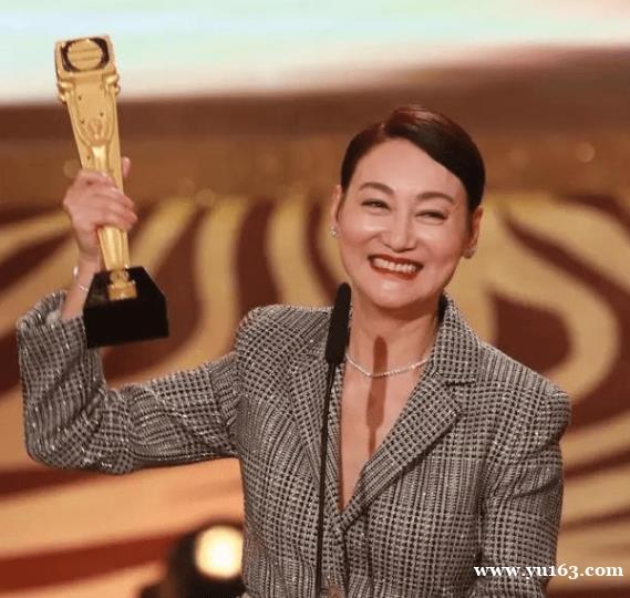 自认贪婪！港知名女星想夺金鸡奖冲三金影后，网友，她够格说这话 
