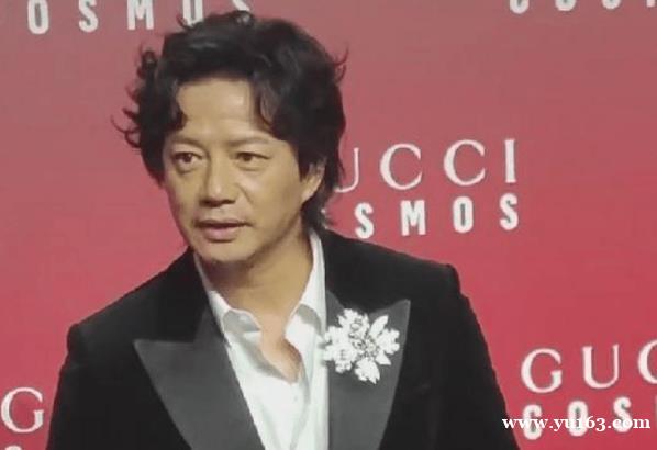 三料影帝段奕宏，曾暗恋陶虹多年，娶日籍师妹成人生赢家 