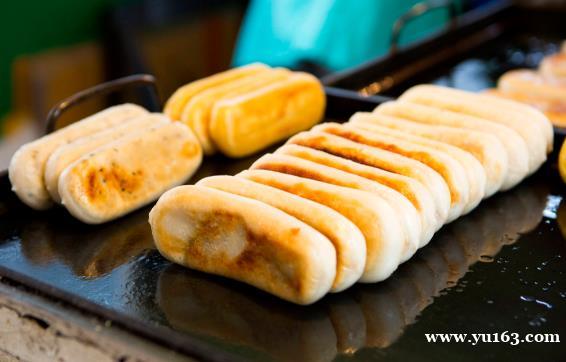 温县铁棍山药小饼，制作简单快捷，爸妈要学习的营养早餐 