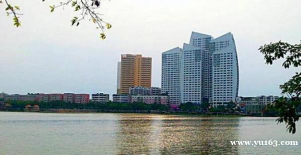 四川这个县城有点尴尬，一直想脱离市区并入成都，但却未能成功 
