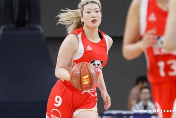 WCBA,卫冕冠军四川女篮36分狂胜双外援陕西 李梦重回首发8分