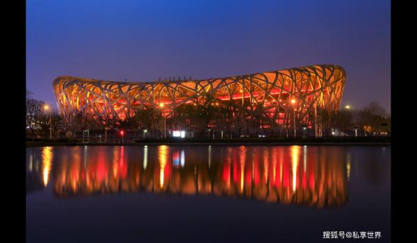 中国知名的4大夜景城市，上海、重庆、香港、台北，哪个最震撼？
