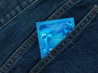 避孕套厂家失算，巨头企业两年间销量下滑40%，疫情之下为何大家“不用套”了？